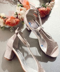 נעלי עקב נוחות לבת מצווה