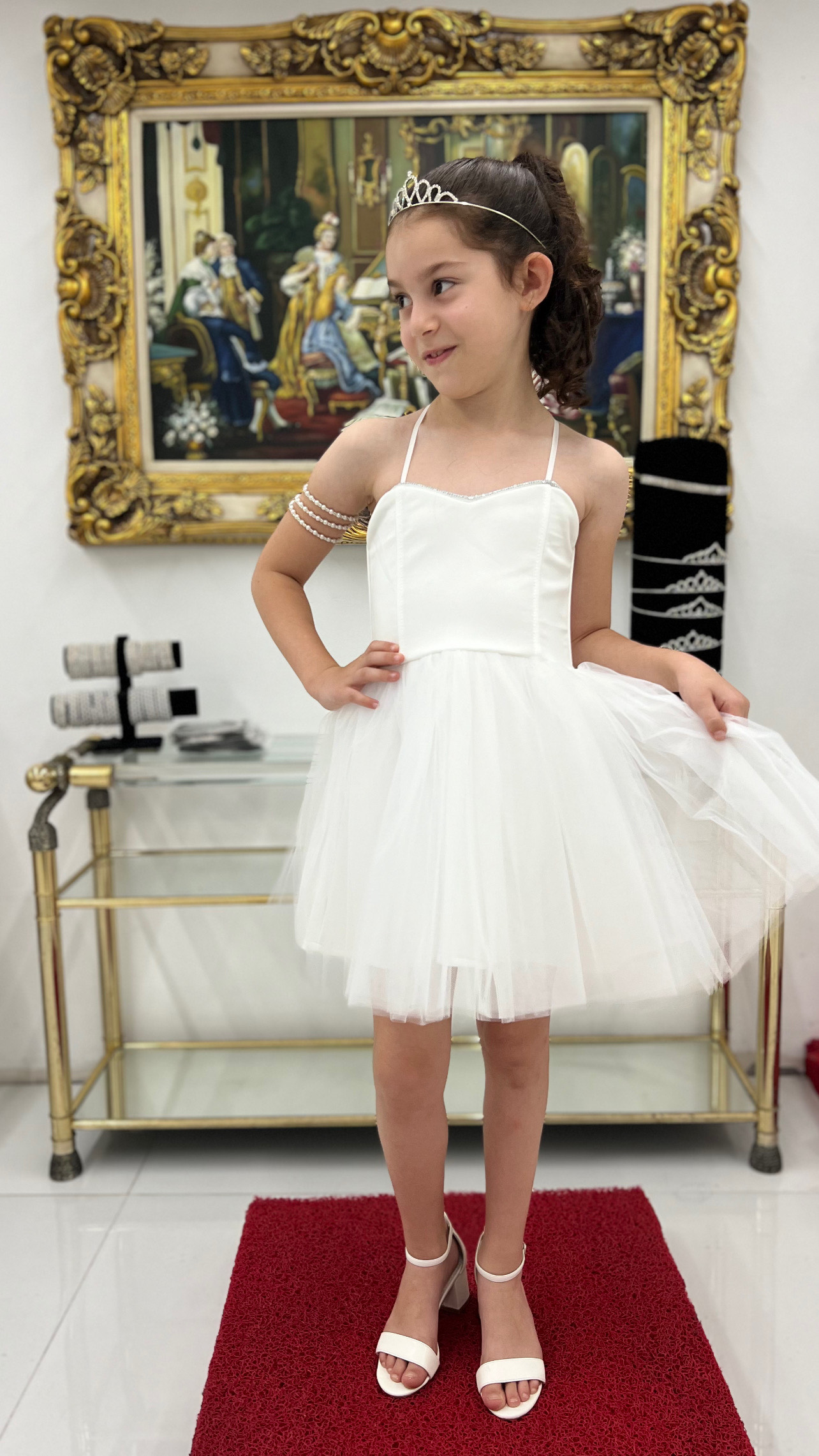 שמלות שושבינה | שמלת שושבינה דגם W 1 שמלות שושבינה | גינדי פאשן | יצור ושיווק בגדי אירועים לילדים